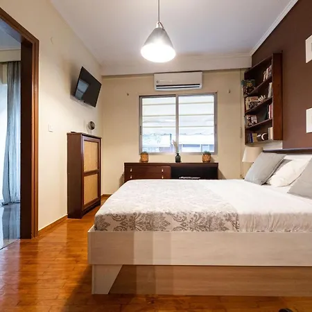 Delmare Posidonio Apartman *